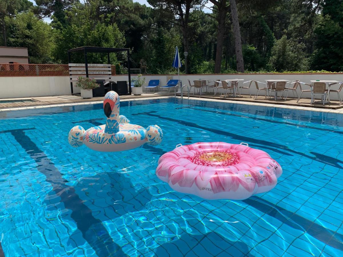 G&D Hotel Deanna Pool&Brunch Milano Marittima Eksteriør bilde