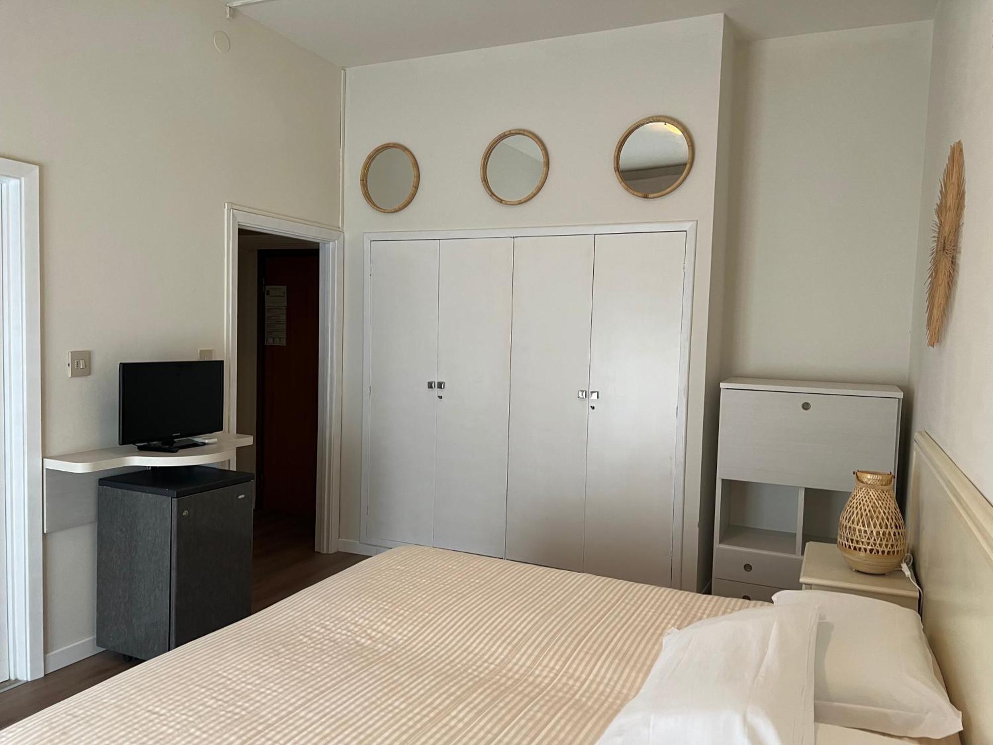 G&D Hotel Deanna Pool&Brunch Milano Marittima Rom bilde