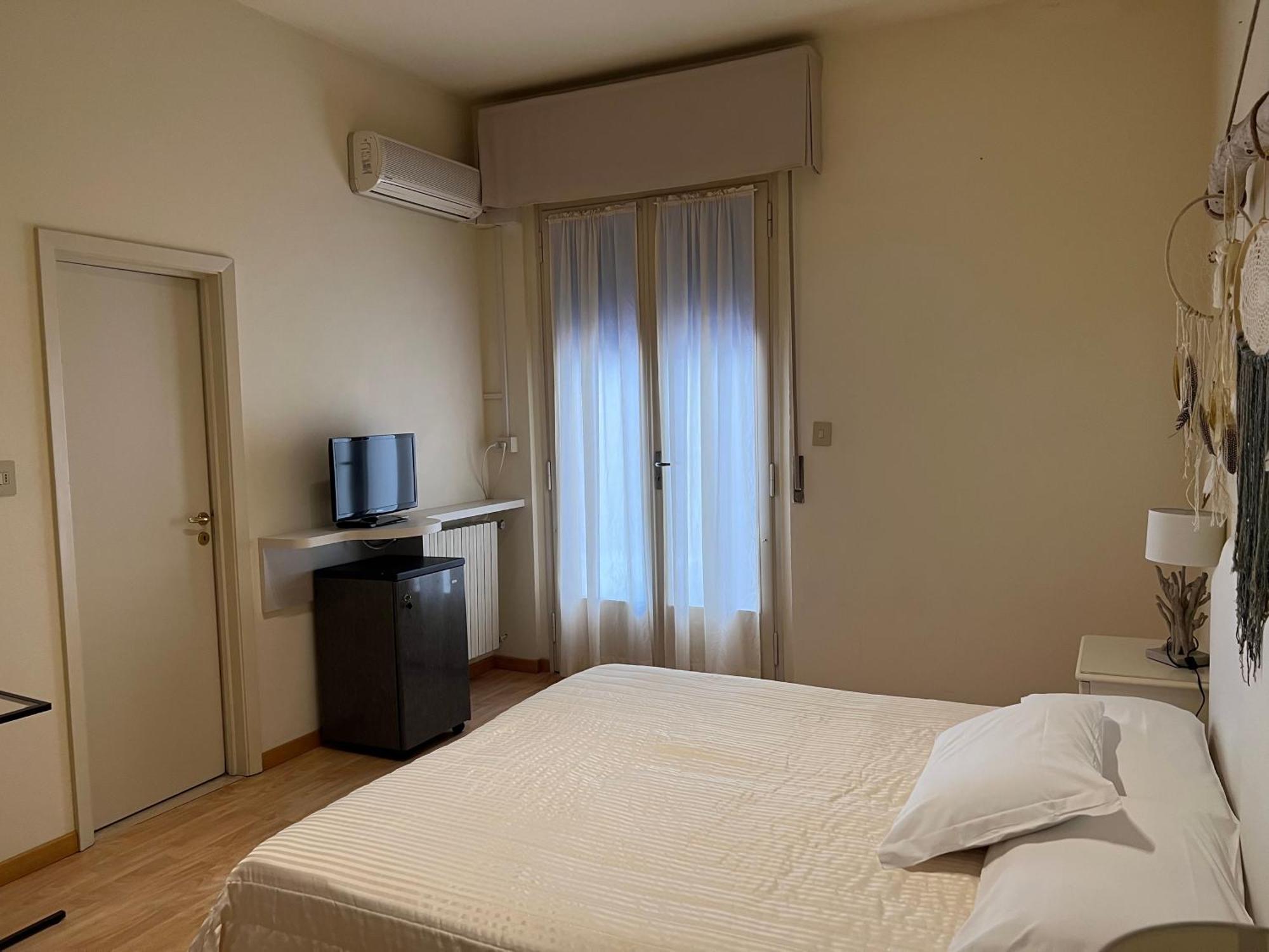 G&D Hotel Deanna Pool&Brunch Milano Marittima Rom bilde