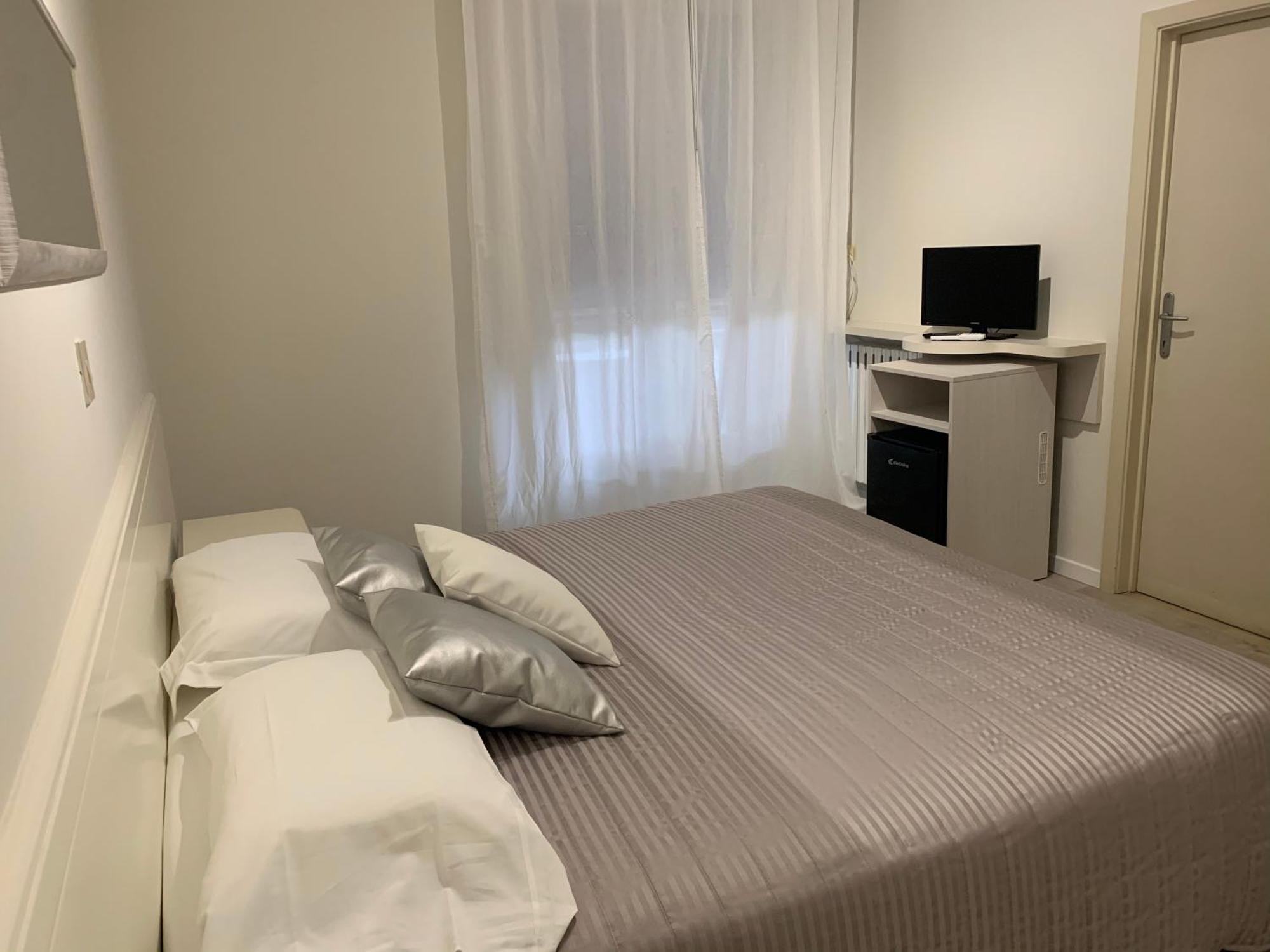 G&D Hotel Deanna Pool&Brunch Milano Marittima Rom bilde