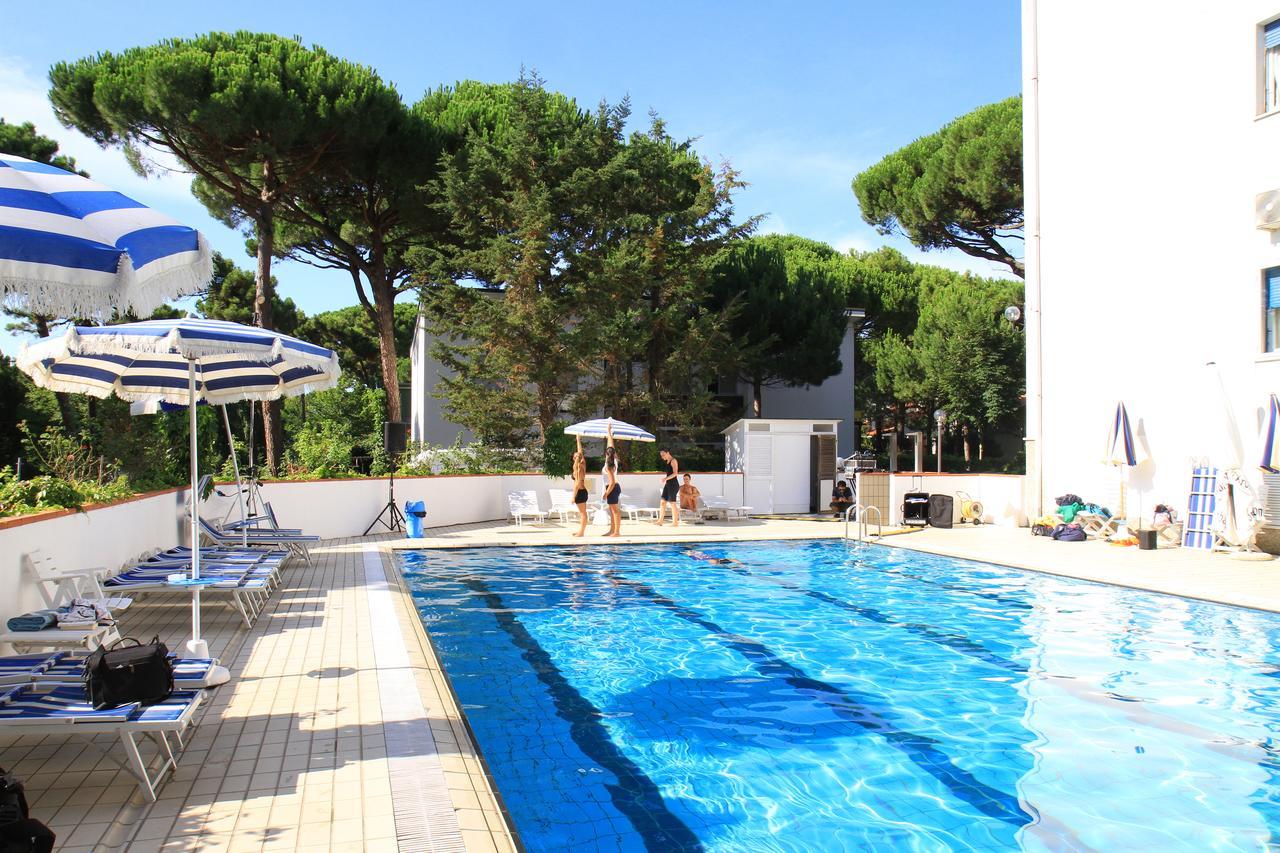 G&D Hotel Deanna Pool&Brunch Milano Marittima Eksteriør bilde